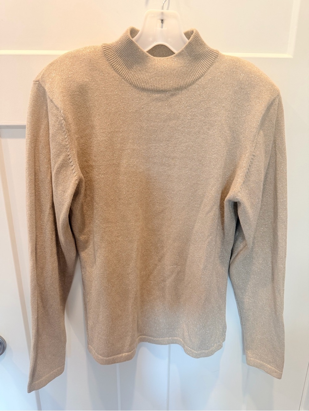 Yarnworks Champagne Gold Metallic Mock Neck Sweater Women’s Small